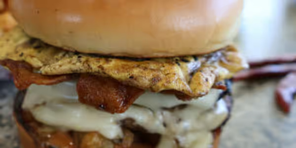 DOUBLE BREAKFAST BURGER